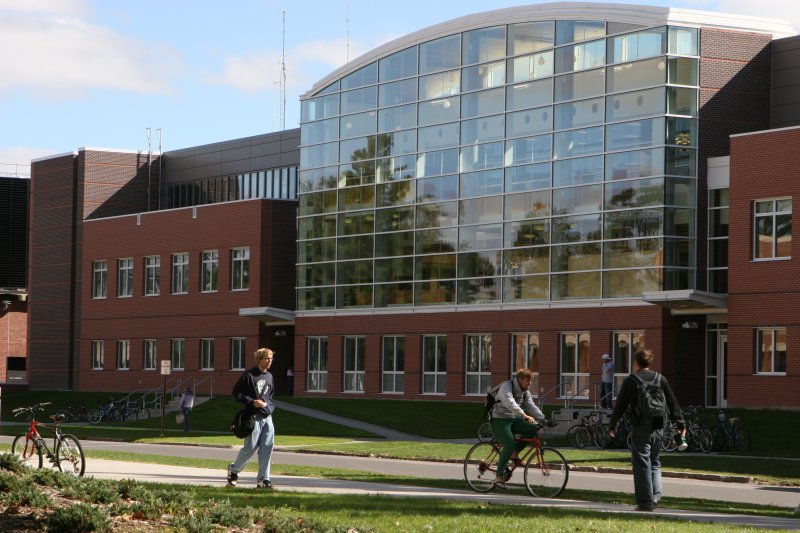 Noyce Science Center